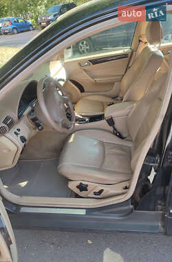 Седан Mercedes-Benz C-Class 2000 в 