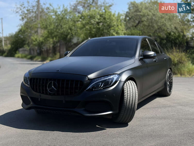 Седан Mercedes-Benz C-Class 2017 в Дніпрі