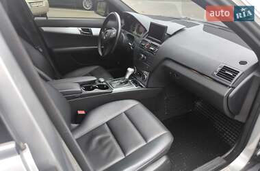 Седан Mercedes-Benz C-Class 2008 в Киеве