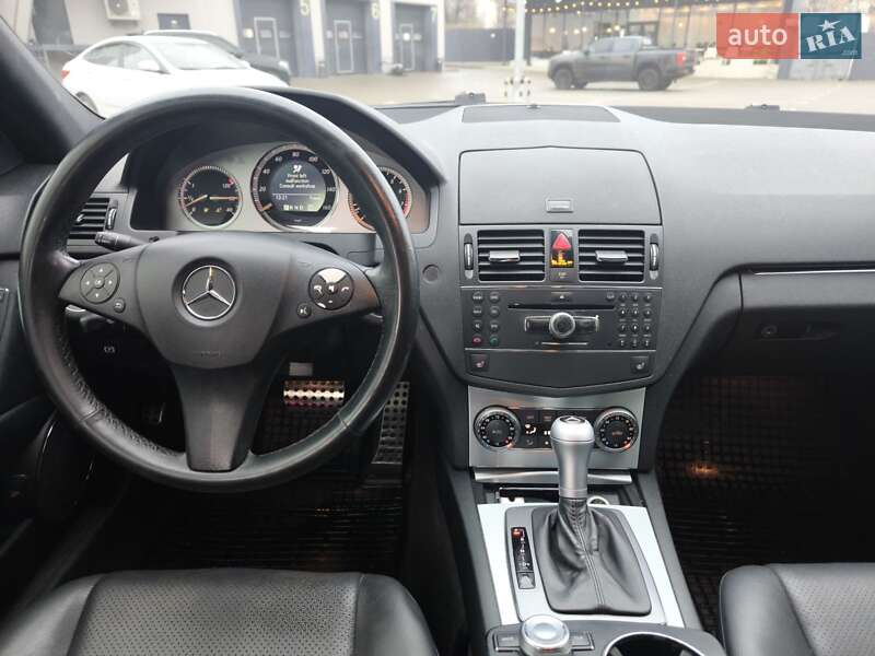 Седан Mercedes-Benz C-Class 2008 в Киеве