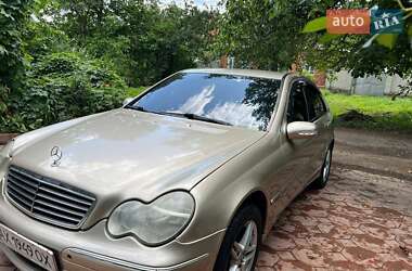 Седан Mercedes-Benz C-Class 2001 в Харькове