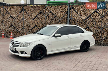 Седан Mercedes-Benz C-Class 2009 в 