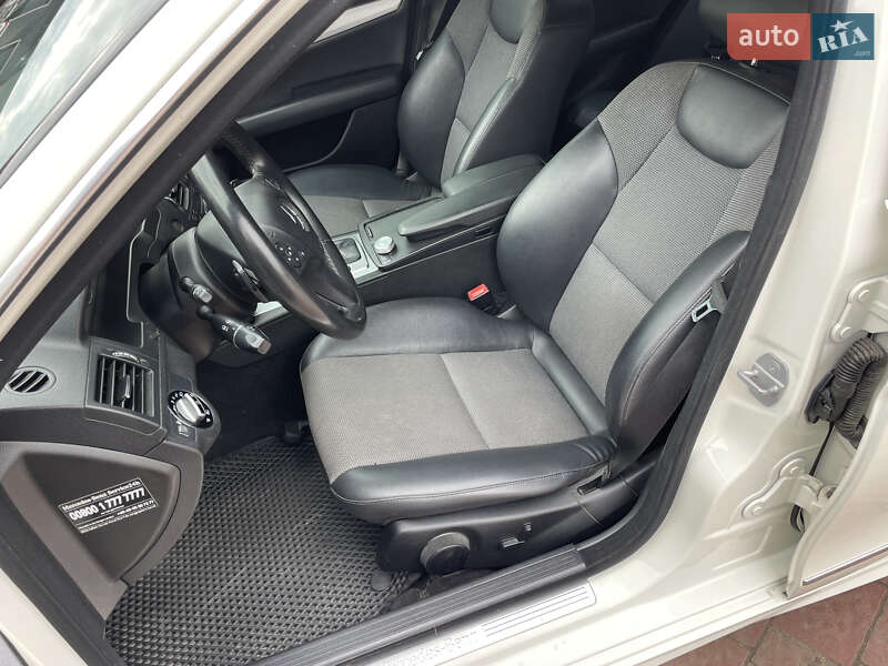 Седан Mercedes-Benz C-Class 2009 в Ивано-Франковске фото 10 Седан Mercedes-Benz C-Class 2009 в Ивано-Франковске