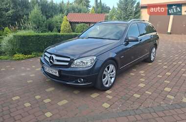 Універсал Mercedes-Benz C-Class 2009 в Нововолинську