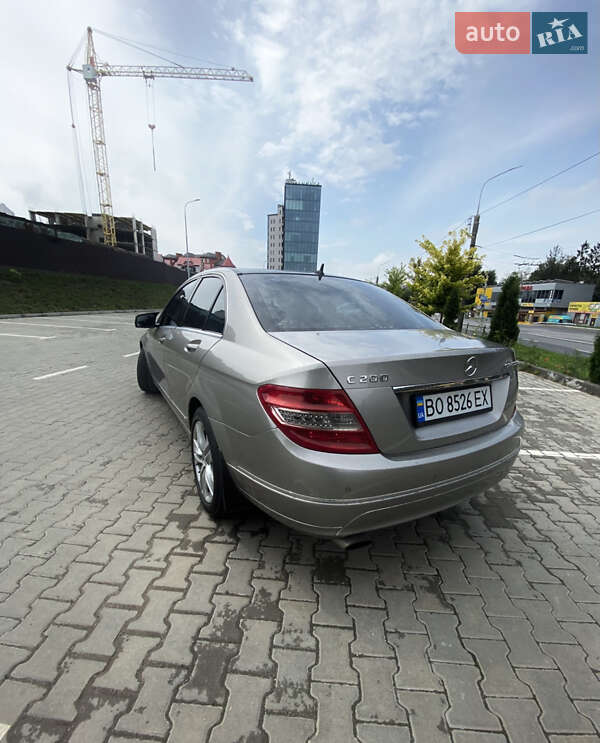 Седан Mercedes-Benz C-Class 2007 в Тернополе