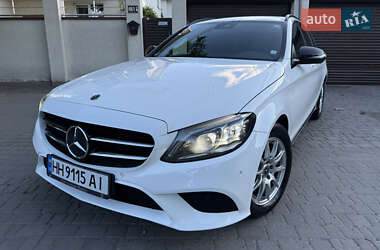Универсал Mercedes-Benz C-Class 2019 в 
