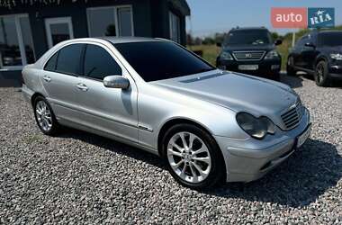 Седан Mercedes-Benz C-Class 2000 в Харькове