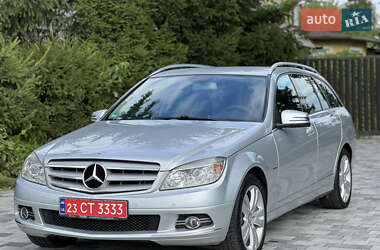 Универсал Mercedes-Benz C-Class 2008 в Староконстантинове
