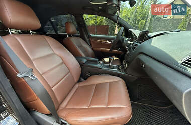 Седан Mercedes-Benz C-Class 2010 в 