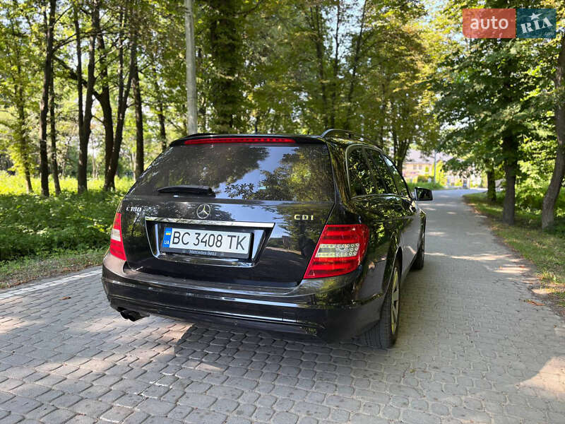 Универсал Mercedes-Benz C-Class 2013 в Жовкве