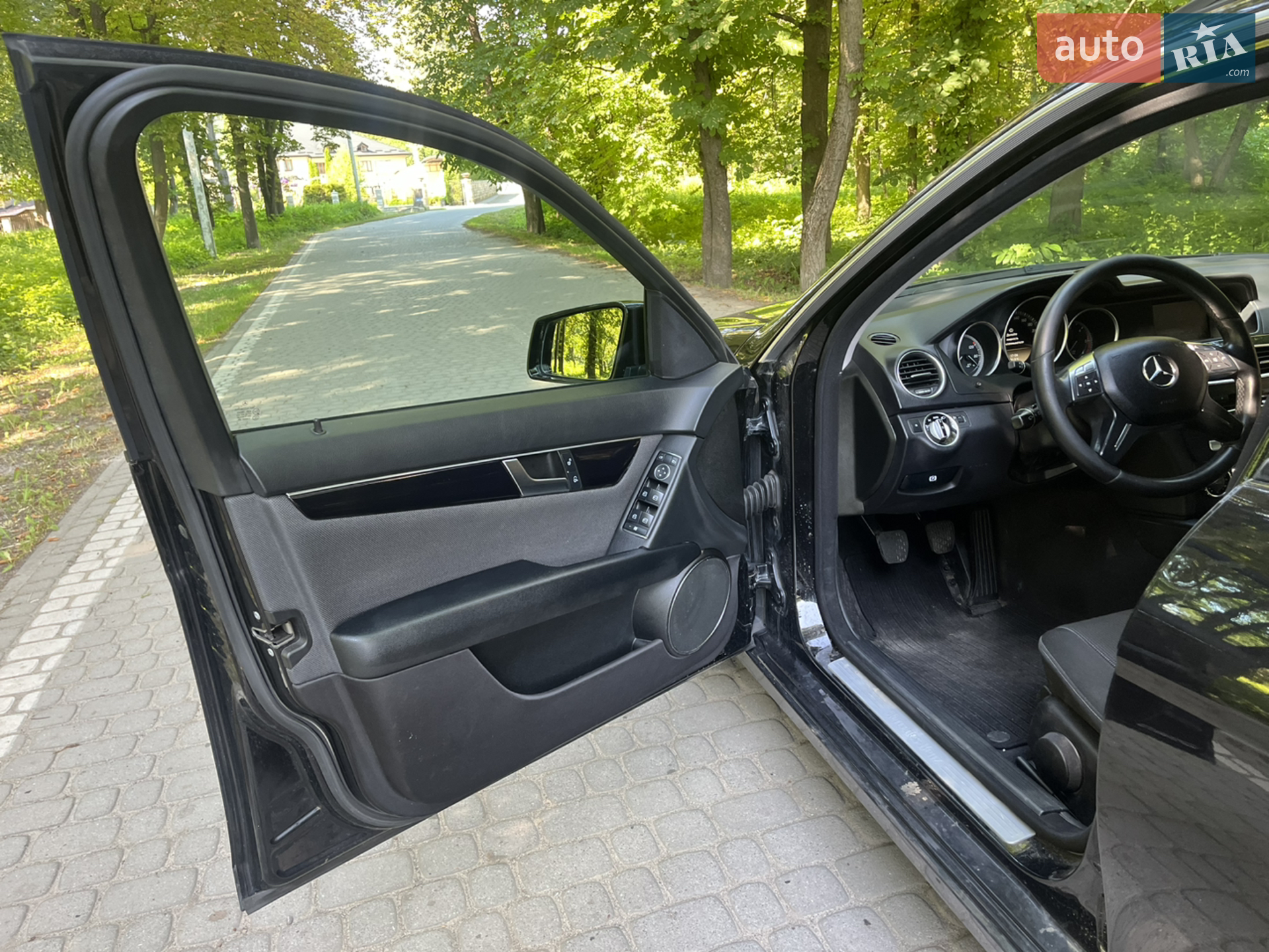 2013 Mercedes-Benz C-klasse - мініатюра 11