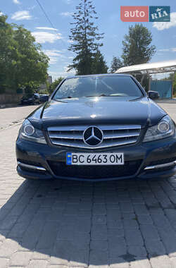 Седан Mercedes-Benz C-Class 2011 в Львове