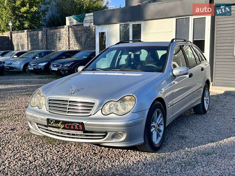 Mercedes-Benz C-Class 2004