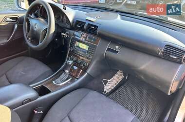 Универсал Mercedes-Benz C-Class 2004 в 