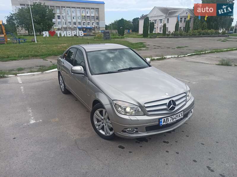 Седан Mercedes-Benz C-Class 2008 в Тыврове