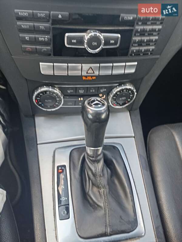 Седан Mercedes-Benz C-Class 2013 в Тернополе