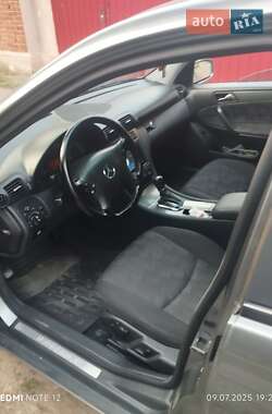 Седан Mercedes-Benz C-Class 2000 в 