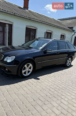 Универсал Mercedes-Benz C-Class 2005 в Сокале