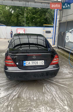 Седан Mercedes-Benz C-Class 2003 в 