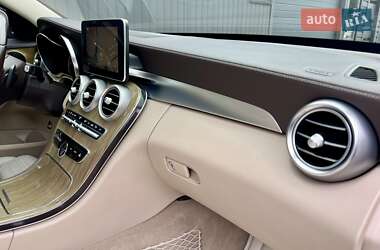 Седан Mercedes-Benz C-Class 2015 в 
