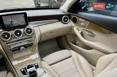 Седан Mercedes-Benz C-Class 2015 в 