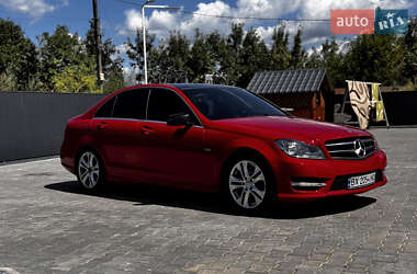 Mercedes-Benz C-Class 2011