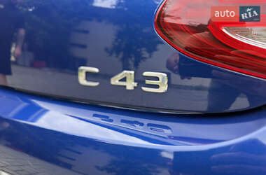 Купе Mercedes-Benz C-Class 2017 в 