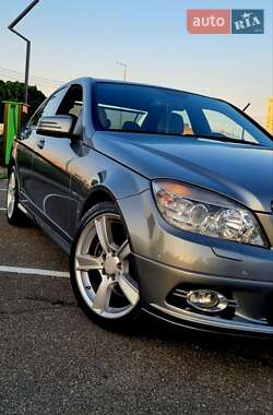 Седан Mercedes-Benz C-Class 2011 в Києві