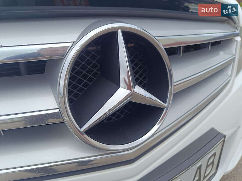 Седан Mercedes-Benz C-Class 2013 в Киеве
