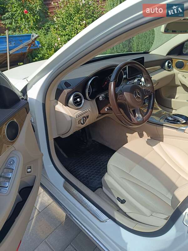 Седан Mercedes-Benz C-Class 2014 в Киеве