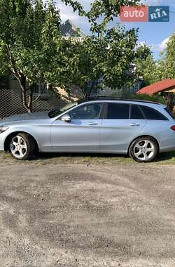 Универсал Mercedes-Benz C-Class 2016 в 
