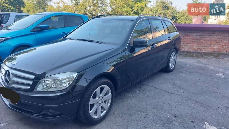 Универсал Mercedes-Benz C-Class 2010 в Ровно
