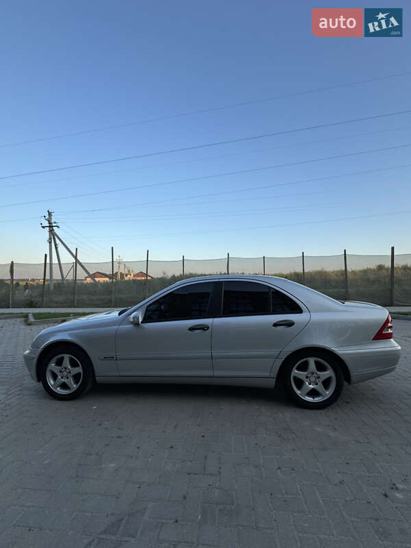 Седан Mercedes-Benz C-Class 2003 в Луцьку фото 7 Седан Mercedes-Benz C-Class 2003 в Луцьку