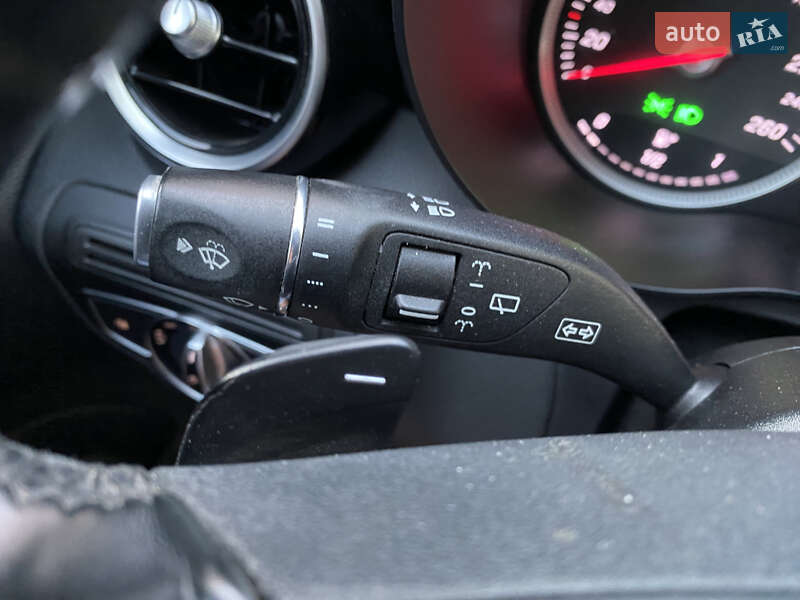 Универсал Mercedes-Benz C-Class 2015 в Киеве