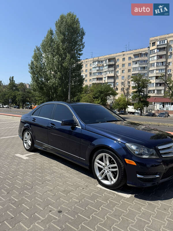 Седан Mercedes-Benz C-Class 2014 в Одесі