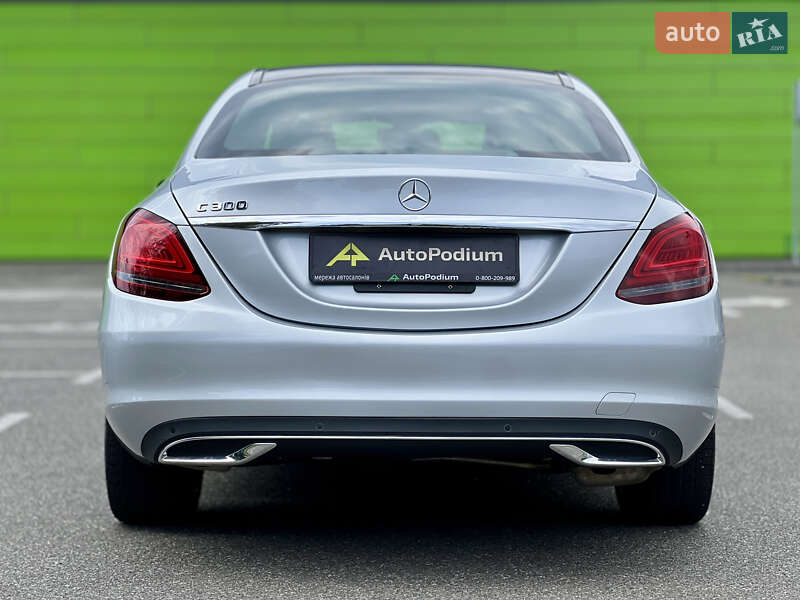 Седан Mercedes-Benz C-Class 2020 в Киеве