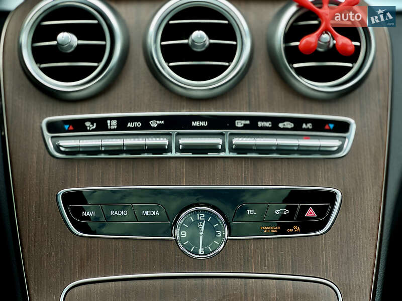 Седан Mercedes-Benz C-Class 2020 в Киеве