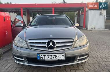 Mercedes-Benz C-Class 2010 Mercedes-Benz C-Class 2010