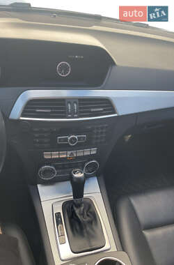 Седан Mercedes-Benz C-Class 2013 в 