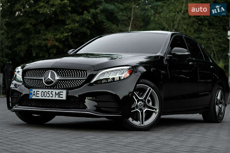 Седан Mercedes-Benz C-Class 2021 в Днепре
