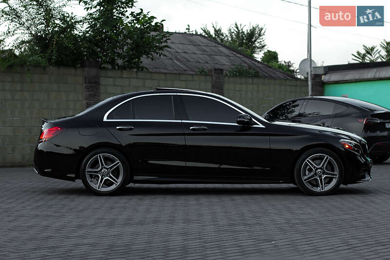 Седан Mercedes-Benz C-Class 2021 в Днепре