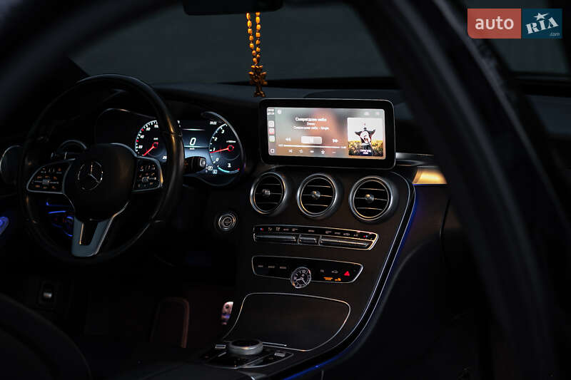 Седан Mercedes-Benz C-Class 2021 в Днепре