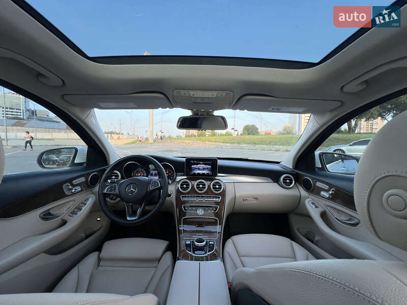 Седан Mercedes-Benz C-Class 2016 в Киеве фото 29 Седан Mercedes-Benz C-Class 2016 в Киеве