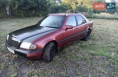 Седан Mercedes-Benz C-Class 1994 в Кельменцах
