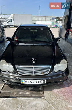 Седан Mercedes-Benz C-Class 2002 в 