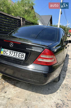 Седан Mercedes-Benz C-Class 2002 в 