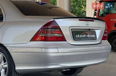 Седан Mercedes-Benz C-Class 2003 в 