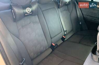 Седан Mercedes-Benz C-Class 2003 в 