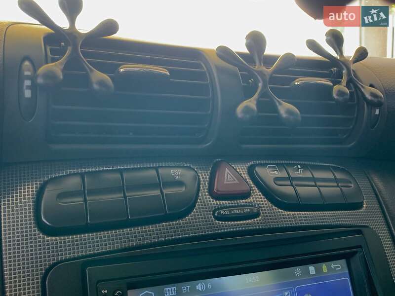 Седан Mercedes-Benz C-Class 2003 в Николаеве