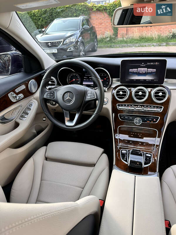 Седан Mercedes-Benz C-Class 2016 в Ивано-Франковске